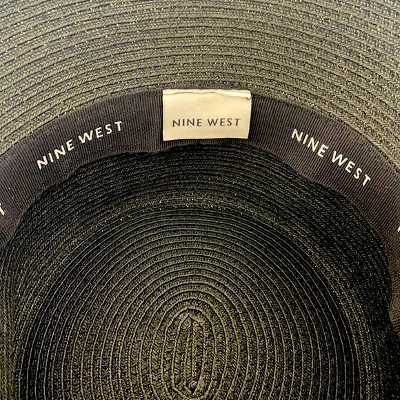 Hat - Picture 3 of 7